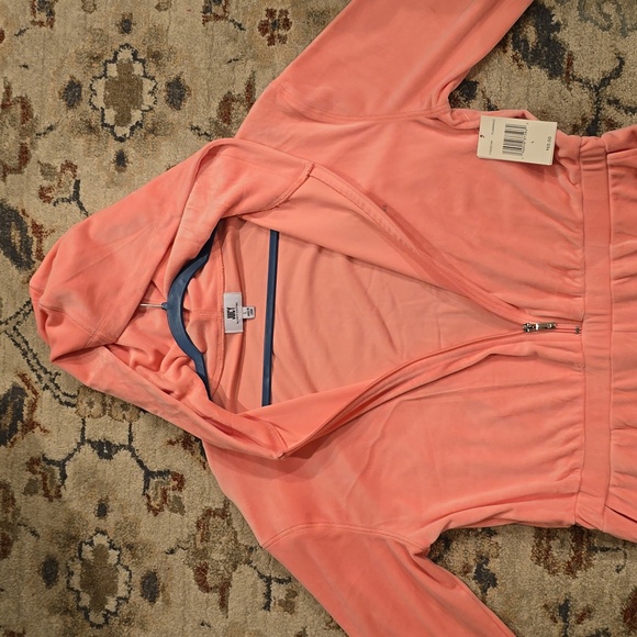 JUICY COUTURE WOMENS JUNIOR PINK LONG SLEEVE VELVETEEN HOOD JUMP SUIT SIZE LARGE - Picture 14 of 16